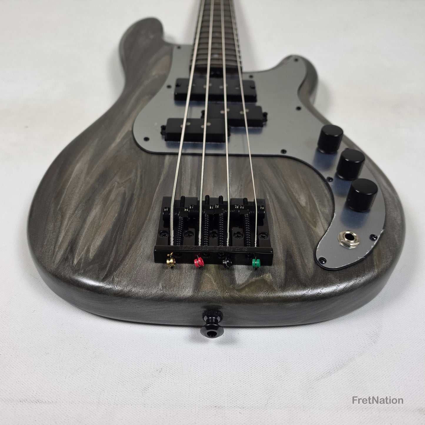 McGrath Thumper Short Scale 4-String Bass Nordstrand Passive - Damascus 8.96lbs