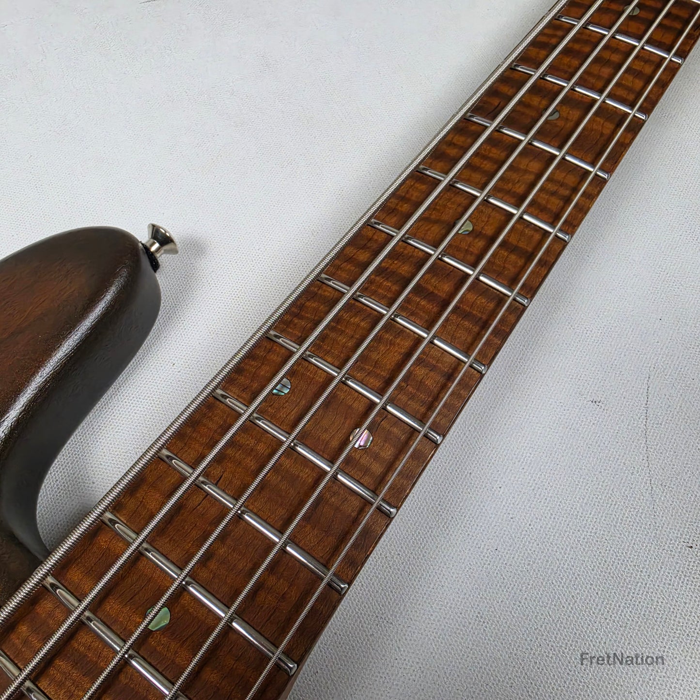McGrath Thumper Medium Scale 5-String Bass Fralin Passive - Whiskey 9.04lbs