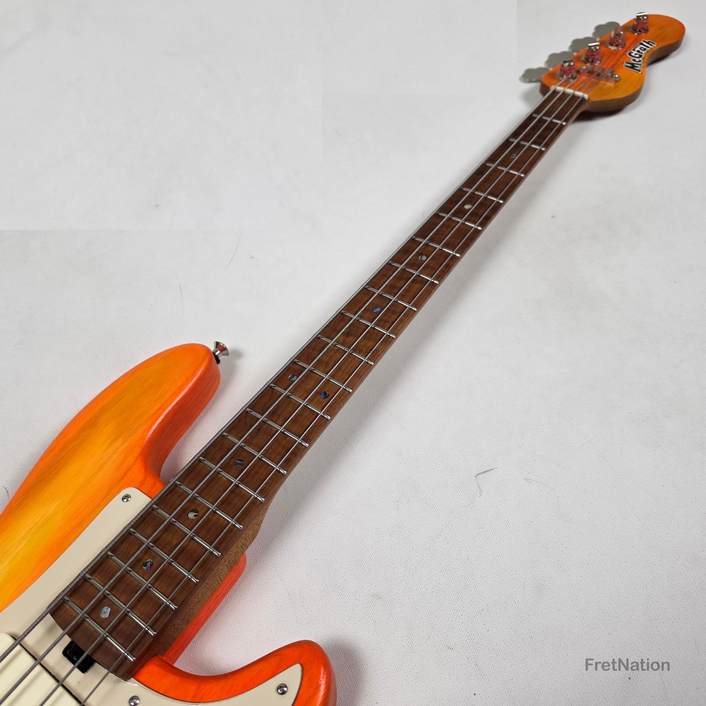 McGrath Guitars McGrath Thunderhorse IV 4-String Bass EMG - Creamsicle 8.32lbs