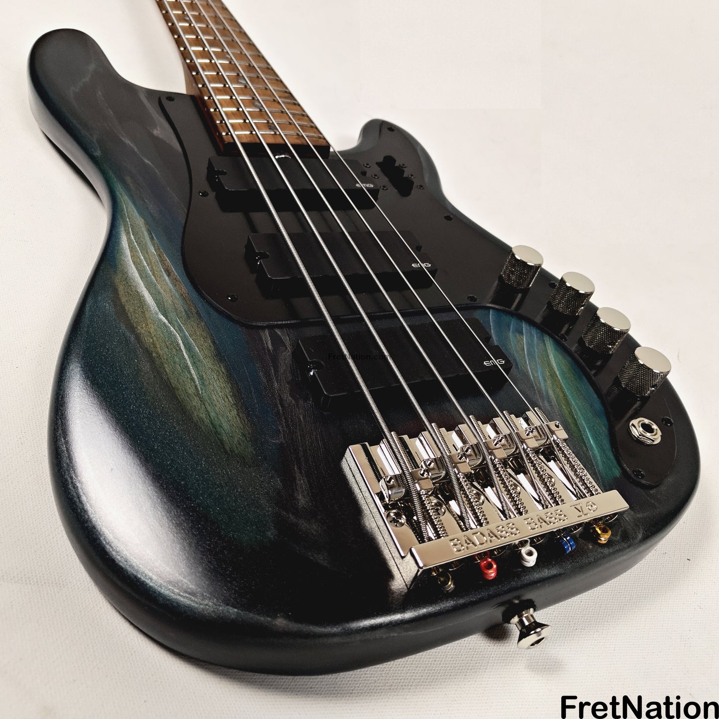 McGrath Guitars McGrath Thunderhorse V 5-String Bass EMG HZ - Black Sands 9.56lbs