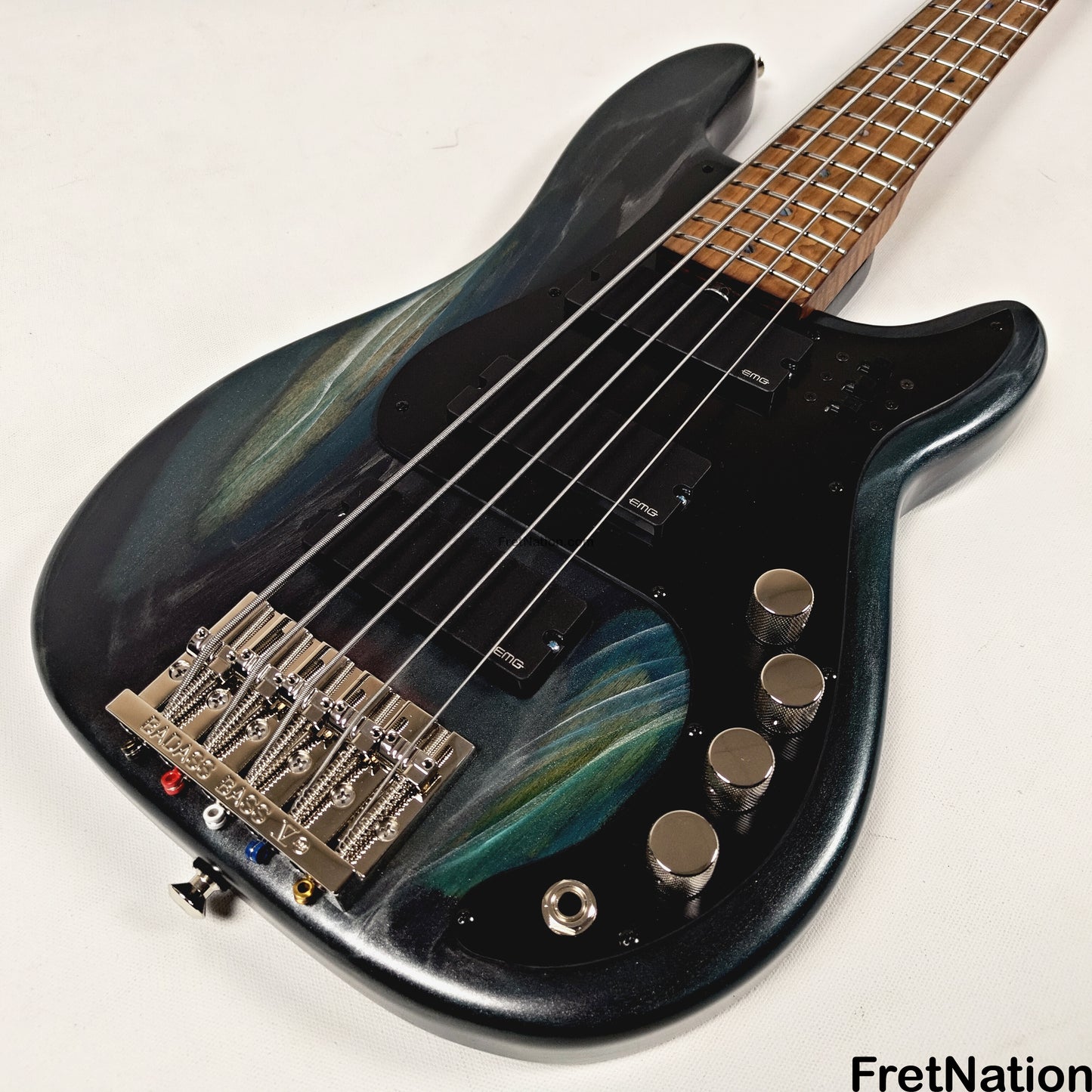 McGrath Guitars McGrath Thunderhorse V 5-String Bass EMG HZ - Black Sands 9.56lbs