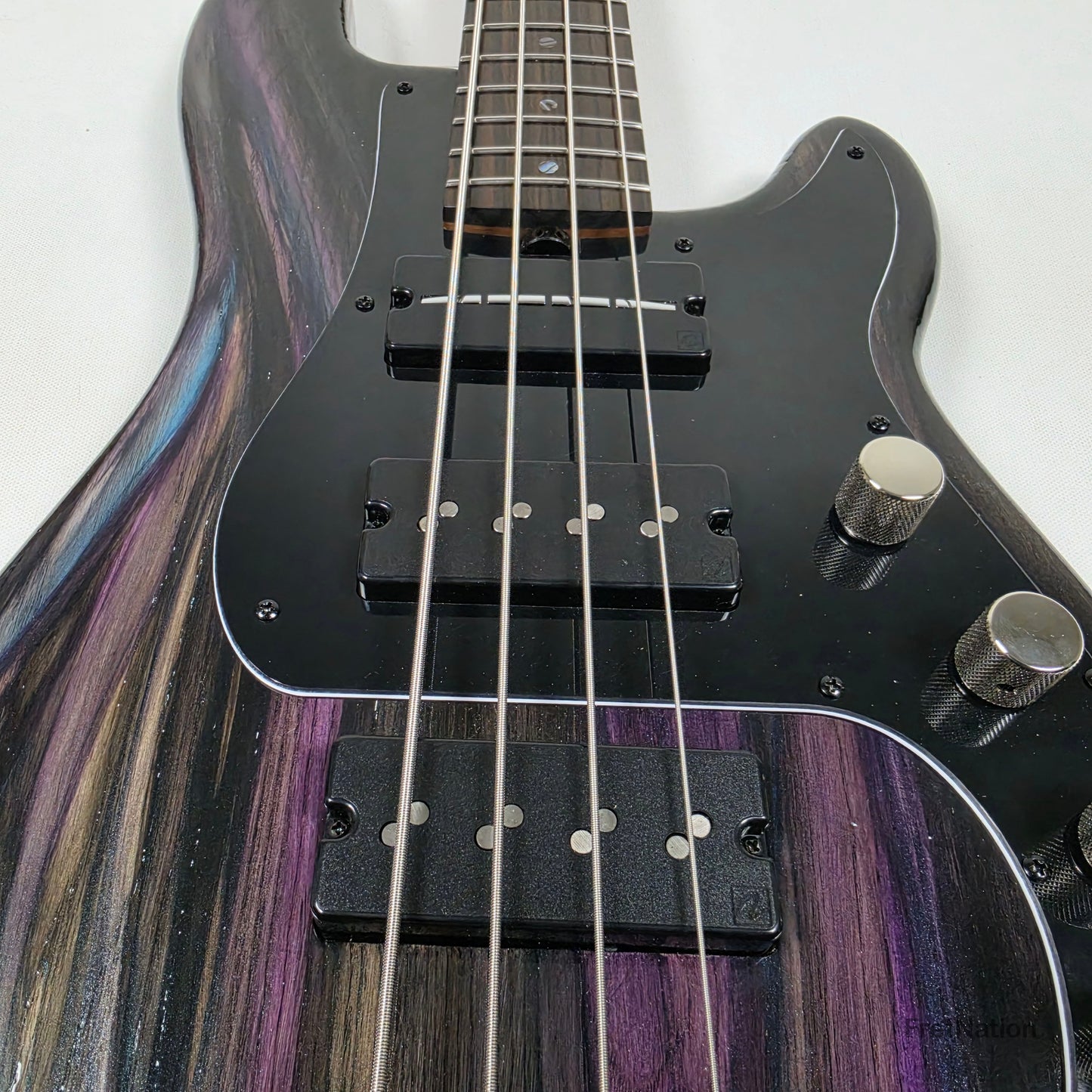 McGrath Thunderhorse IV 4-String Bass Nordstrand 12-Way Tilt-EQ - Galactic Purple 9.16lbs