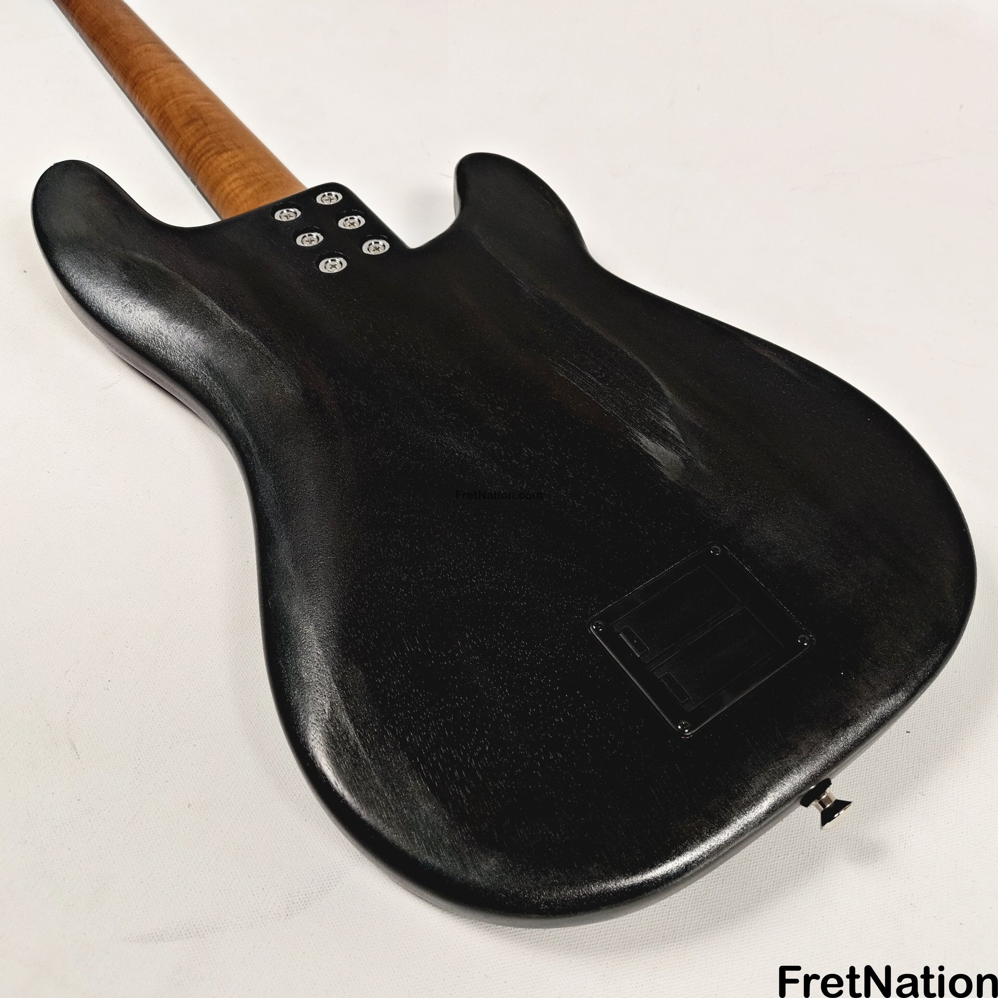 McGrath Guitars McGrath Thunderhorse IV 4-String Lefty Bass DiMarzio Relentless - Black Sands 8.76lbs