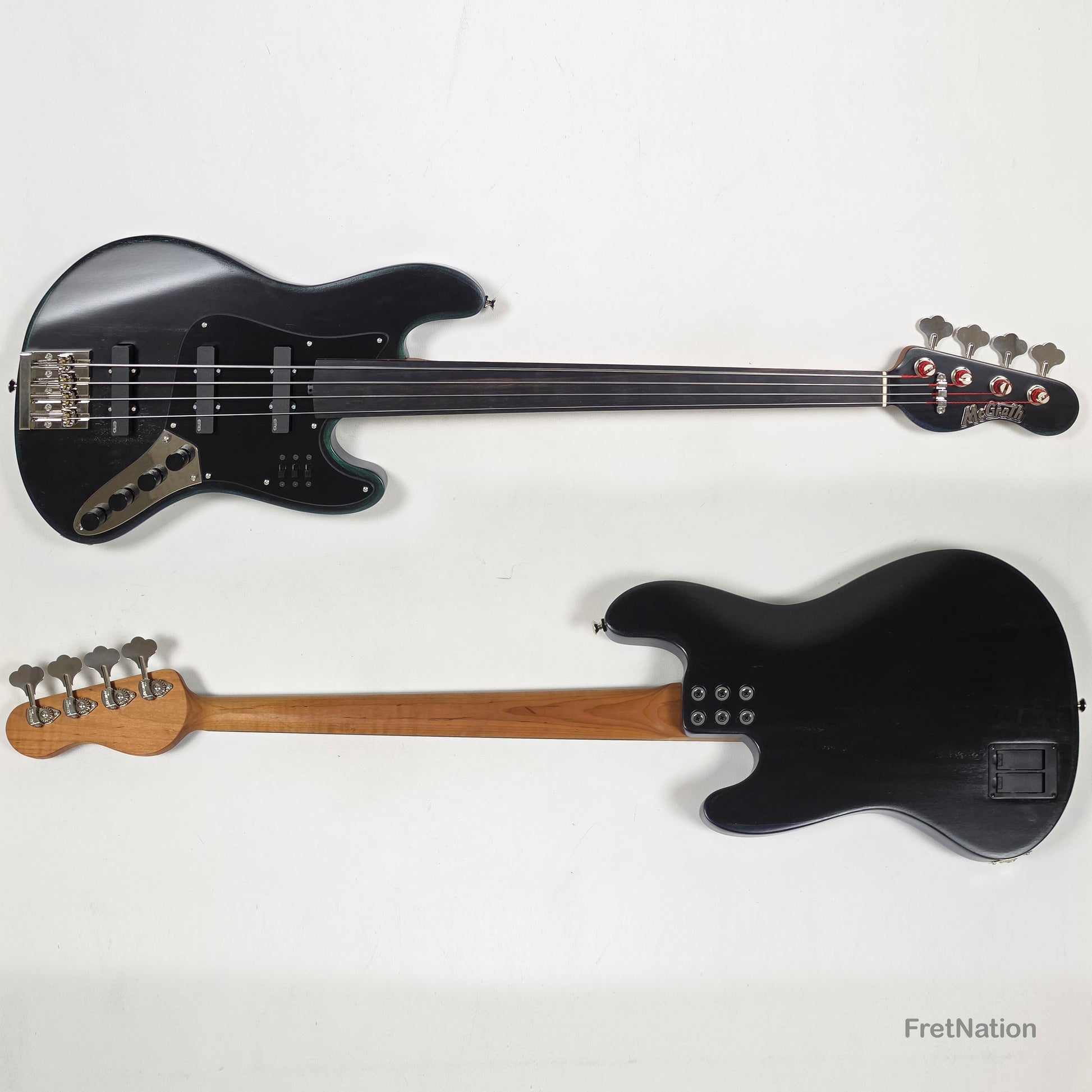 McGrath Guitars McGrath J-Style Thunderhorse IV 4-String Fretless Bass EMG - Orbital Ink 8.54lbs