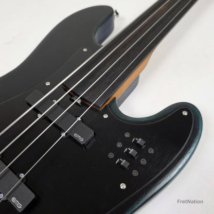 McGrath Guitars McGrath J-Style Thunderhorse IV 4-String Fretless Bass EMG - Orbital Ink 8.54lbs