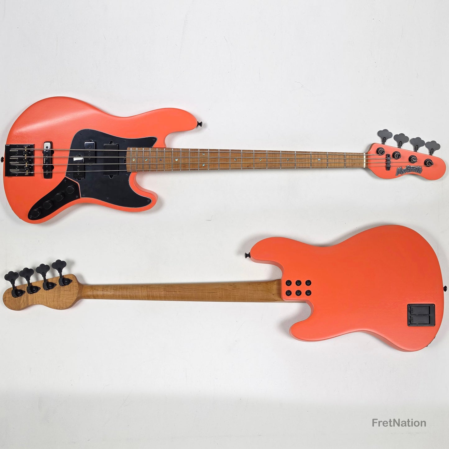 McGrath J-Style Thunderhorse IV 4-String Bass Dimarzio Relentless 12-Way Tilt - Peach 8.86lbs