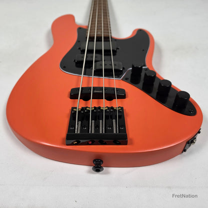 McGrath J-Style Thunderhorse IV 4-String Bass Dimarzio Relentless 12-Way Tilt - Peach 8.86lbs