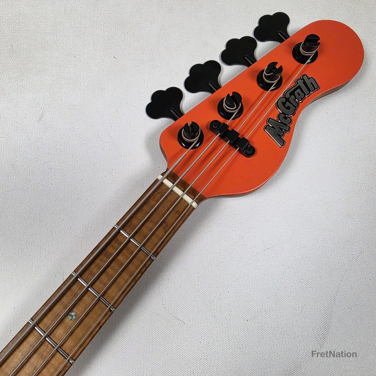 McGrath J-Style Thunderhorse IV 4-String Bass Dimarzio Relentless 12-Way Tilt - Peach 8.86lbs