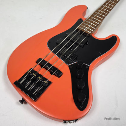 McGrath J-Style Thunderhorse IV 4-String Bass Dimarzio Relentless 12-Way Tilt - Peach 8.86lbs