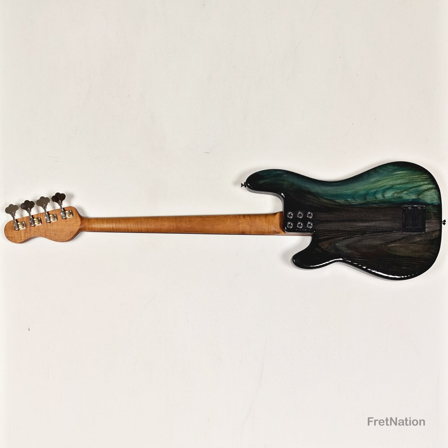 McGrath Thunderhorse IV 4-String Bass Nordstrand 12-Way - Black Sands Gloss 9.70lbs