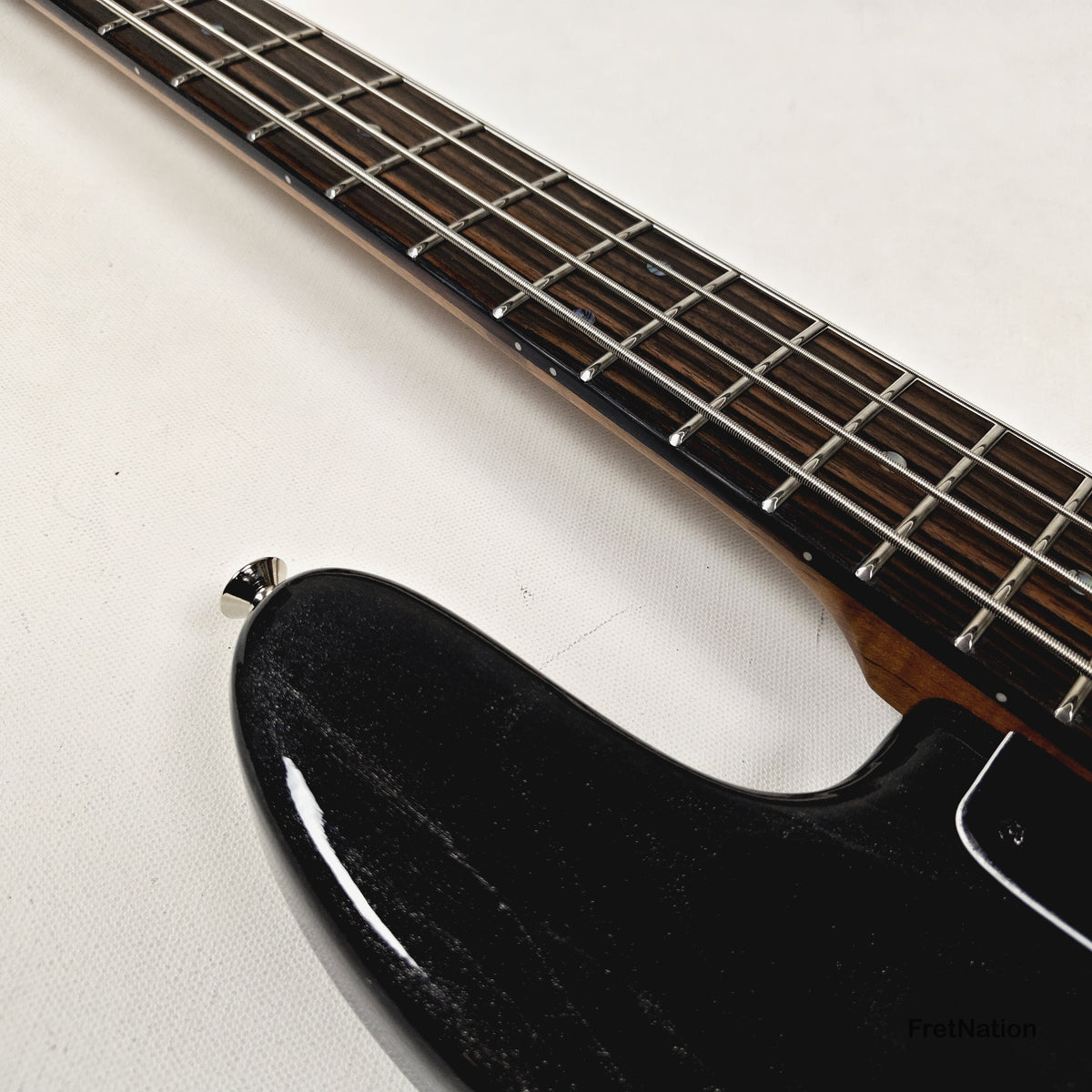 McGrath Thunderhorse IV 4-String Bass Nordstrand 12-Way - Black Sands Gloss 9.70lbs