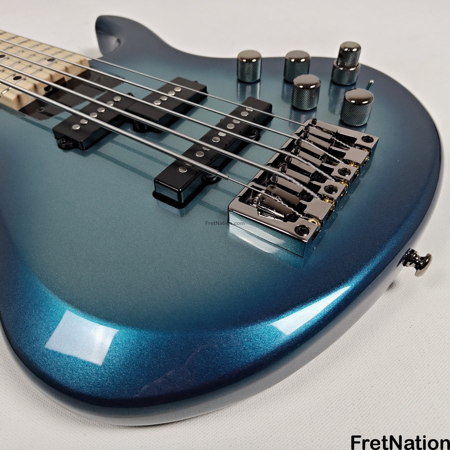 MTD MTD Kingston LK5 V2 Lynn Keller Artist Edition 32" Scale Bass Skyburst - 7.56lbs SN: MTD25020129