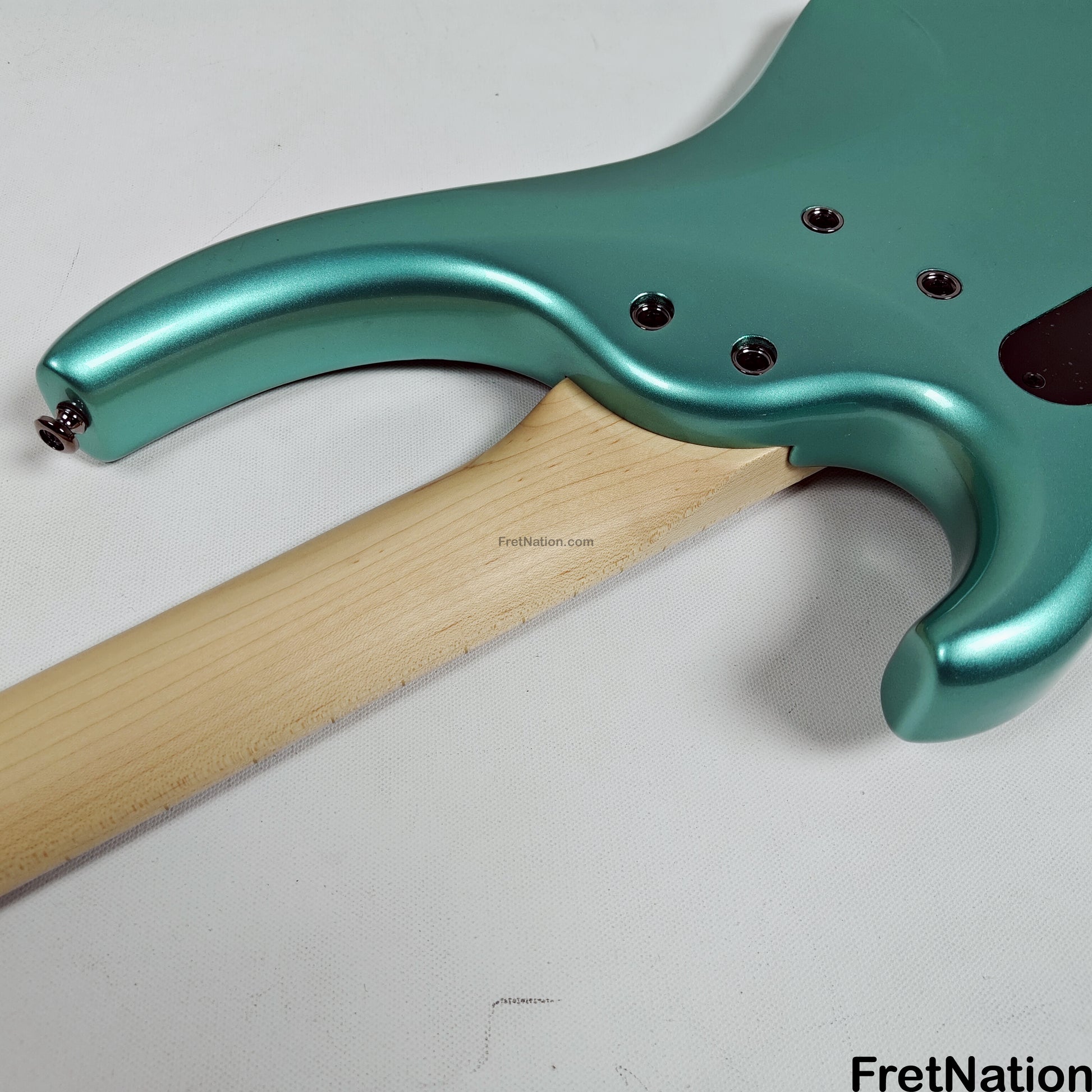 MTD MTD Kingston LK4 V2 Lynn Keller Artist Edition 32" Scale Bass Mystic Seafoam - 7.32lbs SN: MTD24070216