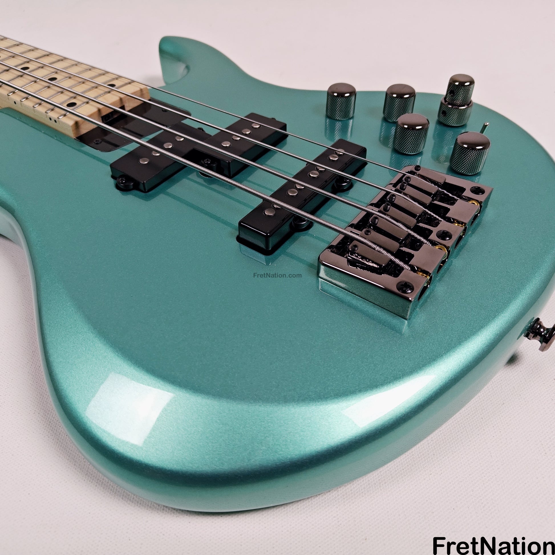 MTD MTD Kingston LK4 V2 Lynn Keller Artist Edition 32" Scale Bass Mystic Seafoam - 7.32lbs SN: MTD24070216