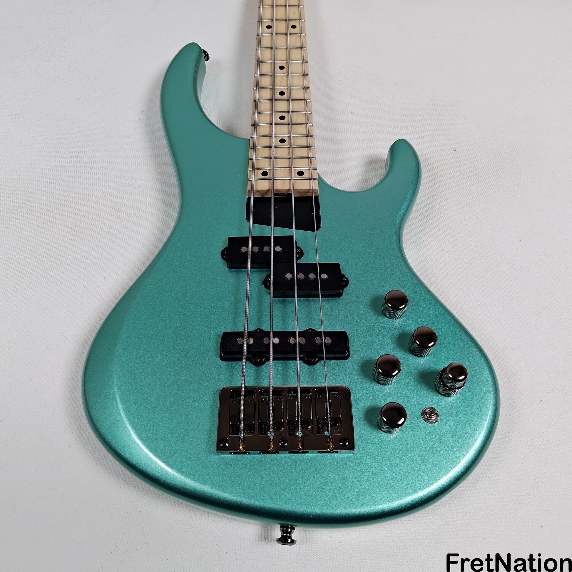 MTD MTD Kingston LK4 V2 Lynn Keller Artist Edition 32" Scale Bass Mystic Seafoam - 7.32lbs SN: MTD24070216
