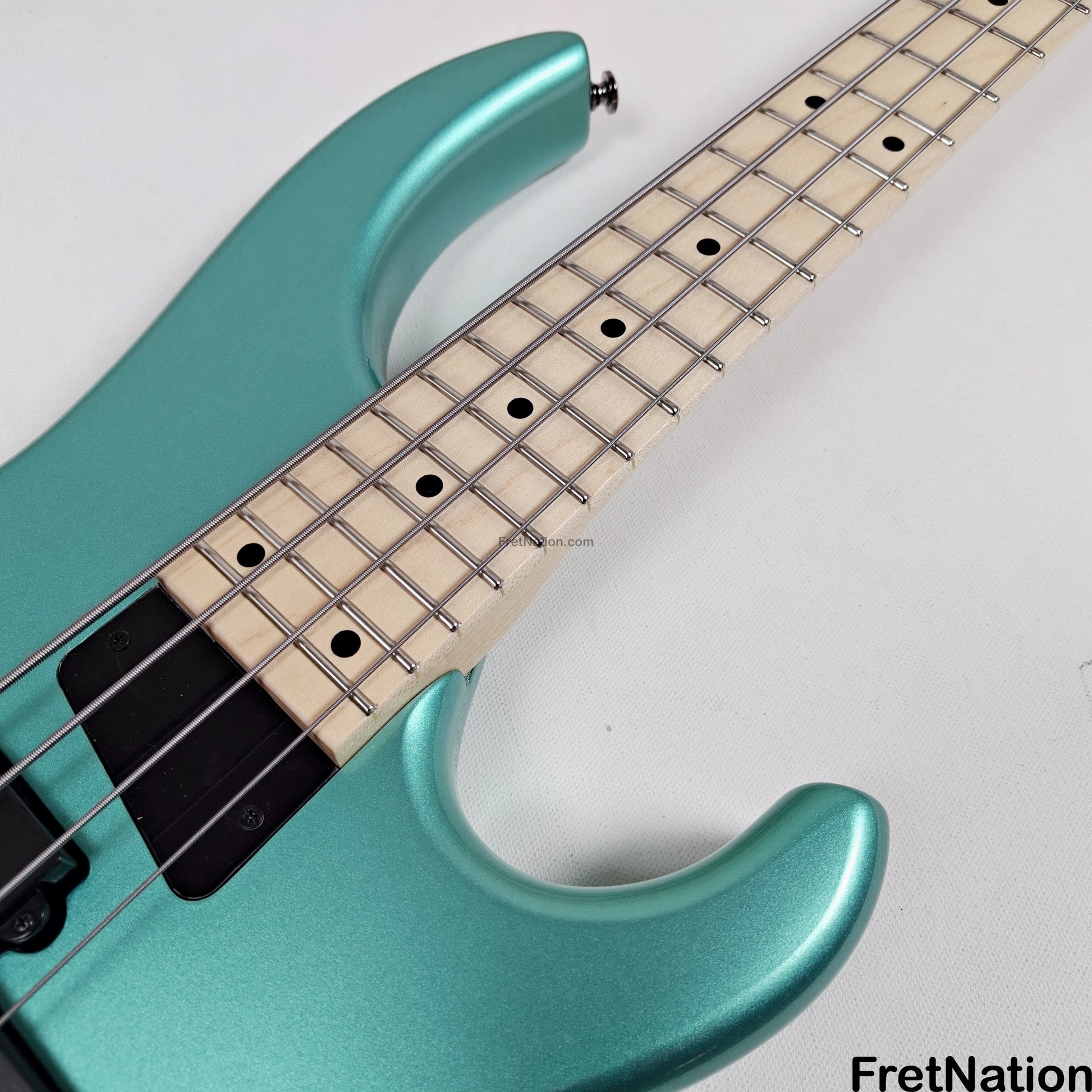 MTD MTD Kingston LK4 V2 Lynn Keller Artist Edition 32" Scale Bass Mystic Seafoam - 7.32lbs SN: MTD24070216
