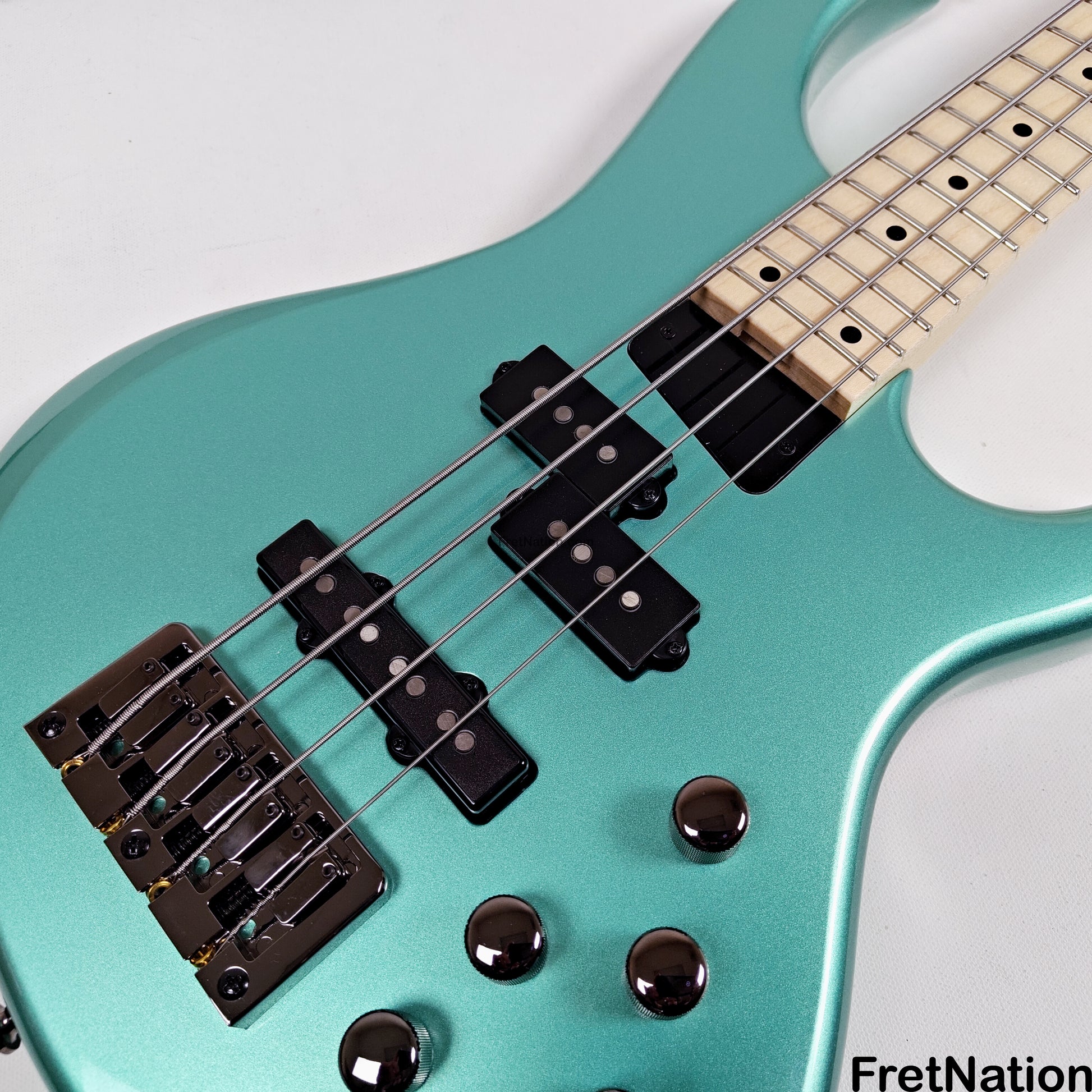 MTD MTD Kingston LK4 V2 Lynn Keller Artist Edition 32" Scale Bass Mystic Seafoam - 7.32lbs SN: MTD24070216