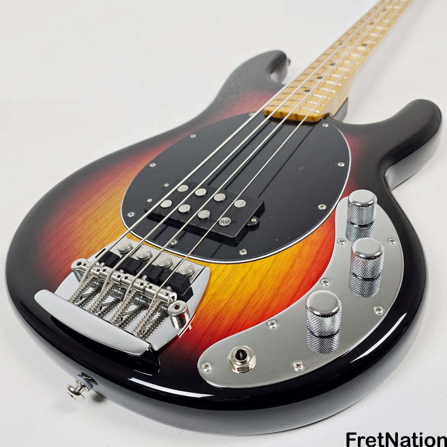 Music Man Ernie Ball Music Man StingRay Retro 70s 4-String Bass Vintage Sunburst 9.94lbs CB00271