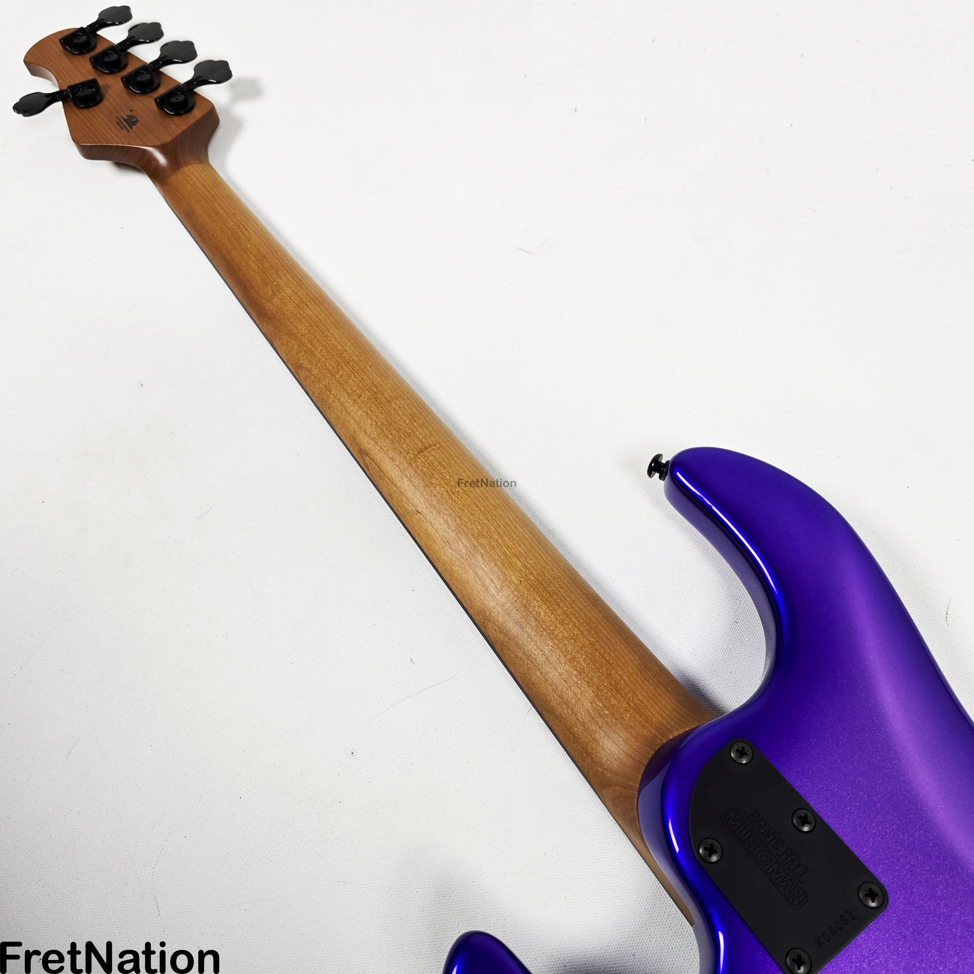 Music Man Ernie Ball Music Man StingRay Special 5-String Bass Grape Crush SR5HH - 8.36lbs K04081