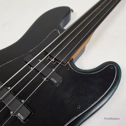 McGrath J-Style Thunderhorse IV 4-String Fretless Bass EMG - Orbital Ink 8.54lbs