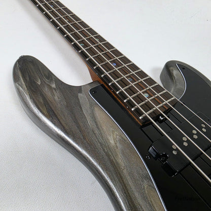McGrath Thumper Short Scale 4-String Bass Nordstrand Passive - Damascus 8.96lbs