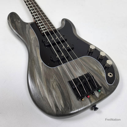 McGrath Thumper Short Scale 4-String Bass Nordstrand Passive - Damascus 8.96lbs