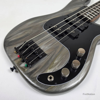 McGrath Thumper Short Scale 4-String Bass Nordstrand Passive - Damascus 8.96lbs