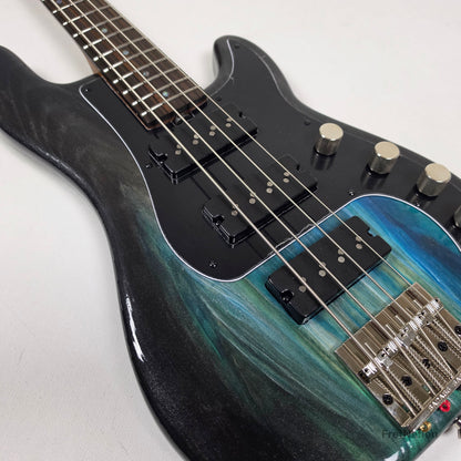 McGrath Thunderhorse IV 4-String Bass Nordstrand 12-Way - Black Sands Gloss 9.70lbs