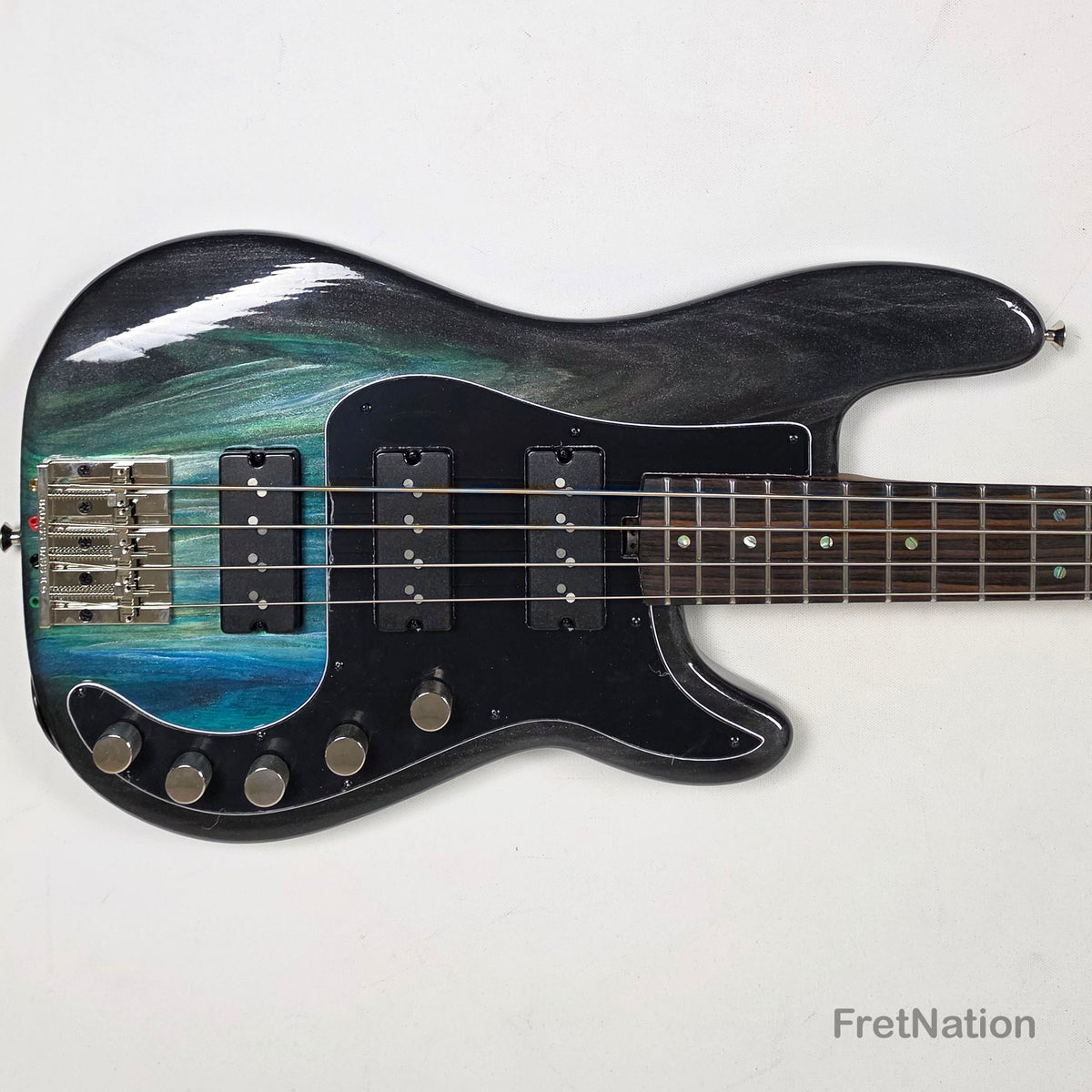McGrath Thunderhorse IV 4-String Bass Nordstrand 12-Way - Black Sands Gloss 9.70lbs