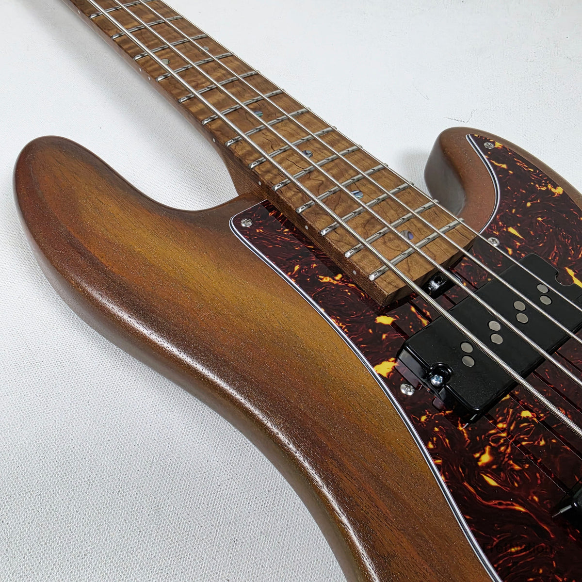 McGrath Thunderhorse IV 4-String Bass Nordstrand Big Splits - Whiskey 8.00lbs - Certified Pre-Owned