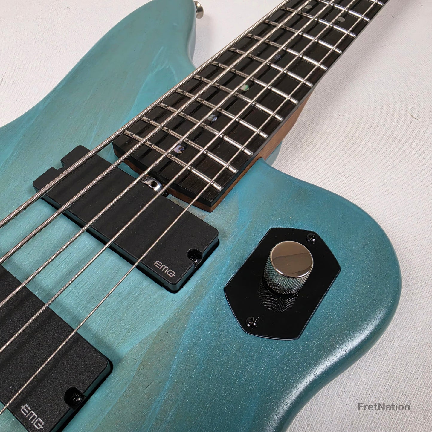 McGrath Guitars McGrath Rebel 5-String Bass - Pool Blue 10.36lbs