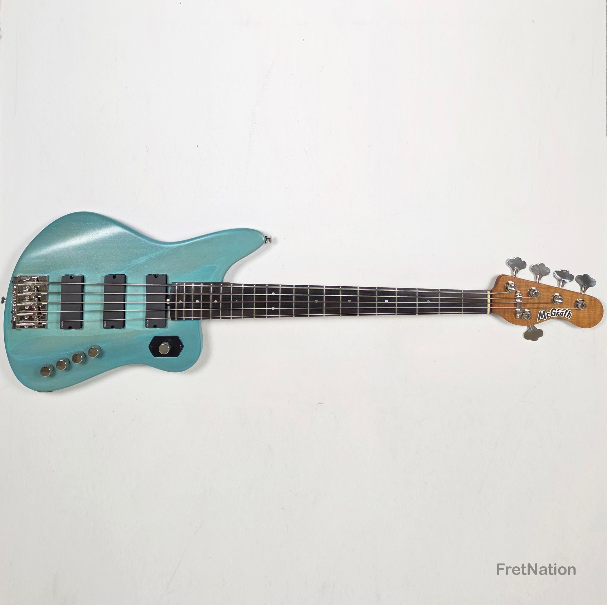 McGrath Guitars McGrath Rebel 5-String Bass - Pool Blue 10.36lbs