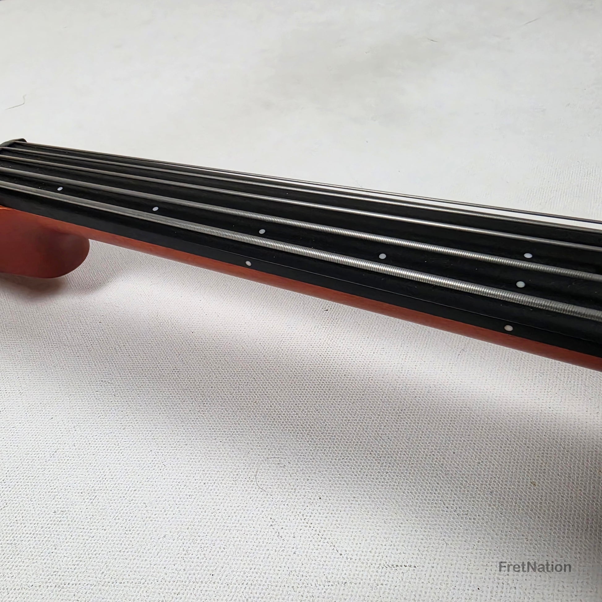 Fret Nation NS Designs CR Omni Bass 5-String Fretless - 6.66lbs - Pre-Owned