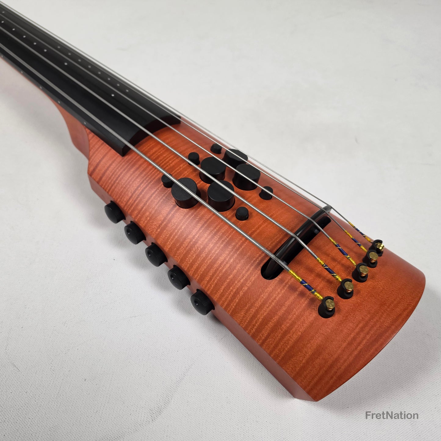 Fret Nation NS Designs CR Omni Bass 5-String Fretless - 6.66lbs - Pre-Owned