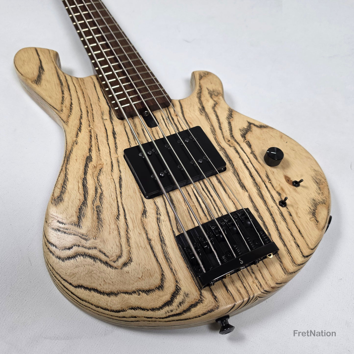 Curtinsmith Southland 5-String Bass 31" Scale - 7.42lbs Pre-Owned