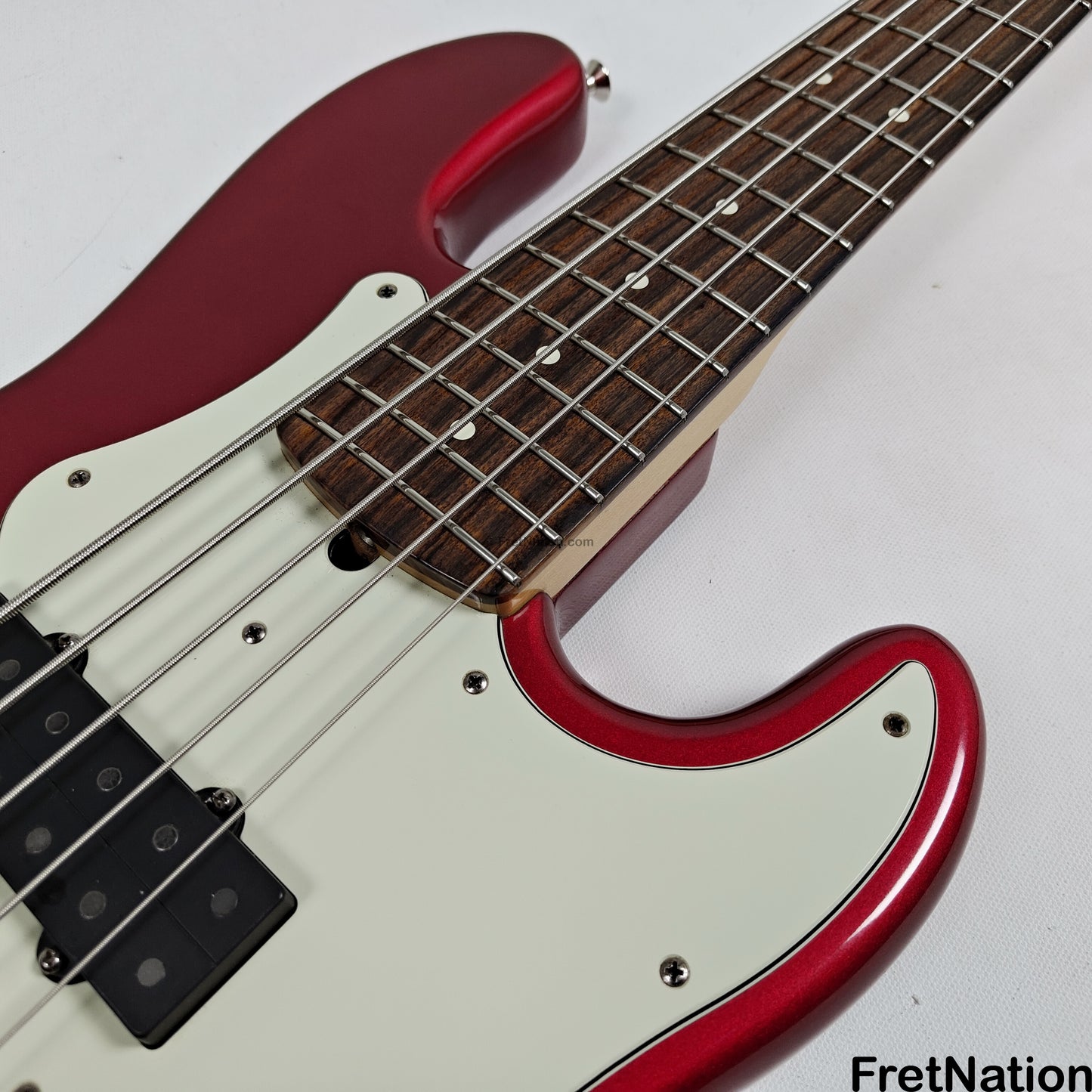 Fret Nation Fender Roscoe Beck Signature 5-String Bass V 1998 Candy Apple Red 9.86lbs SN7949896 - Pre-Owned