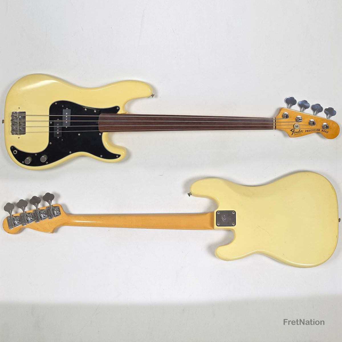Fret Nation Fender 1979 4-String Precision Bass Fretless Olympic White 10.20lbs #S877840 Pre-Owned