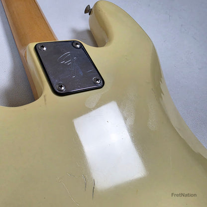 Fret Nation Fender 1979 4-String Precision Bass Fretless Olympic White 10.20lbs #S877840 Pre-Owned