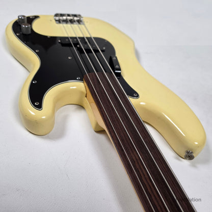 Fret Nation Fender 1979 4-String Precision Bass Fretless Olympic White 10.20lbs #S877840 Pre-Owned