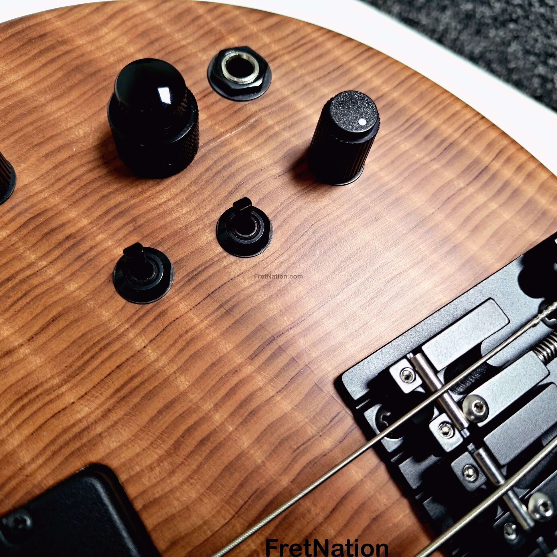 Fret Nation Fodera Monarch 4 Standard Special 4-String Bass - M4SS110 8.92lbs Pre-Owned