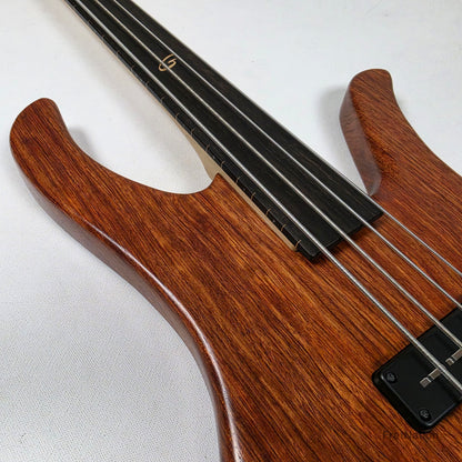 Garz Guitars Kungha 4 Fretless 4-String Bass - 10.62lbs Pre-Owned