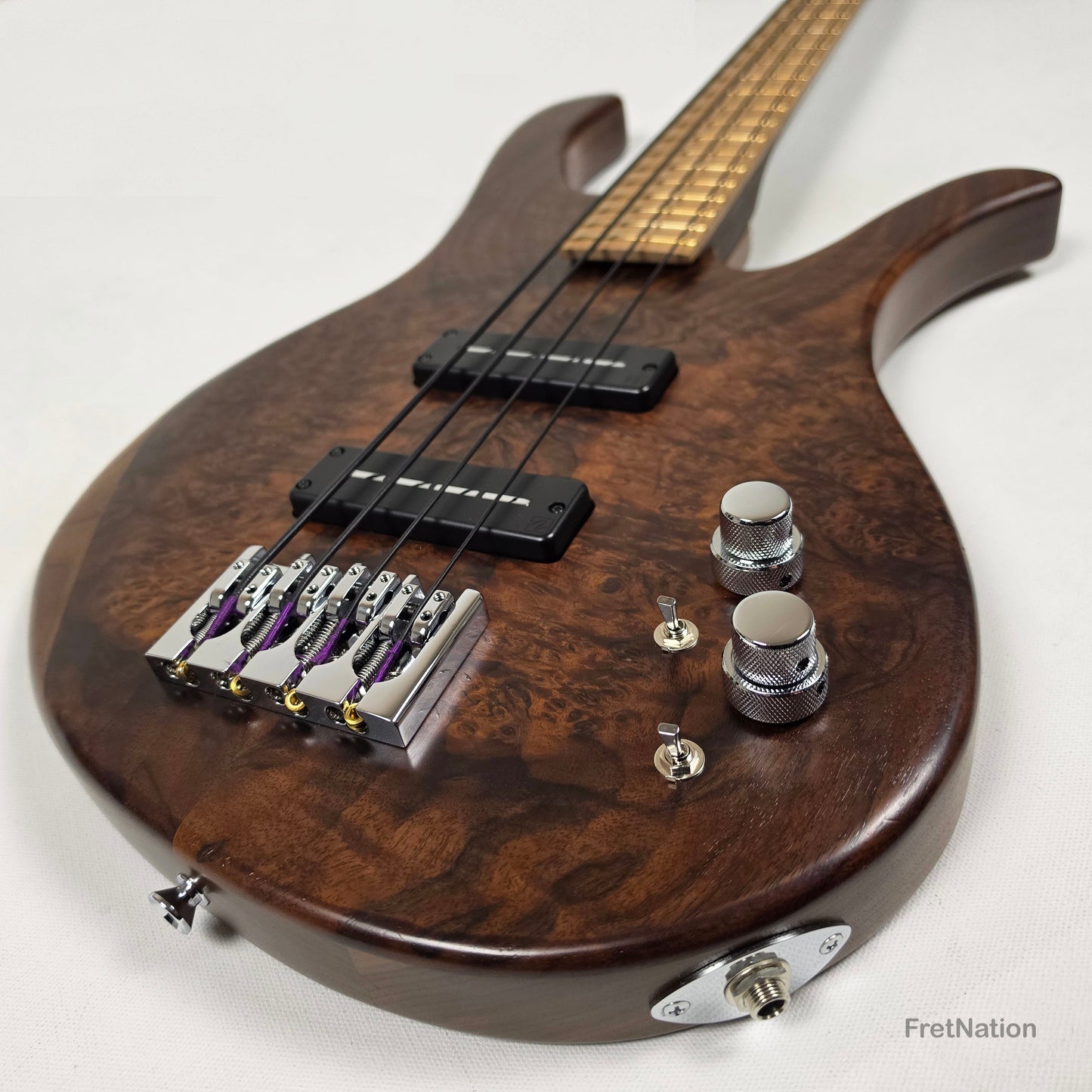 Garz Guitars Kungha 4 Fretted 4-String Bass - 9.64lbs Pre-Owned
