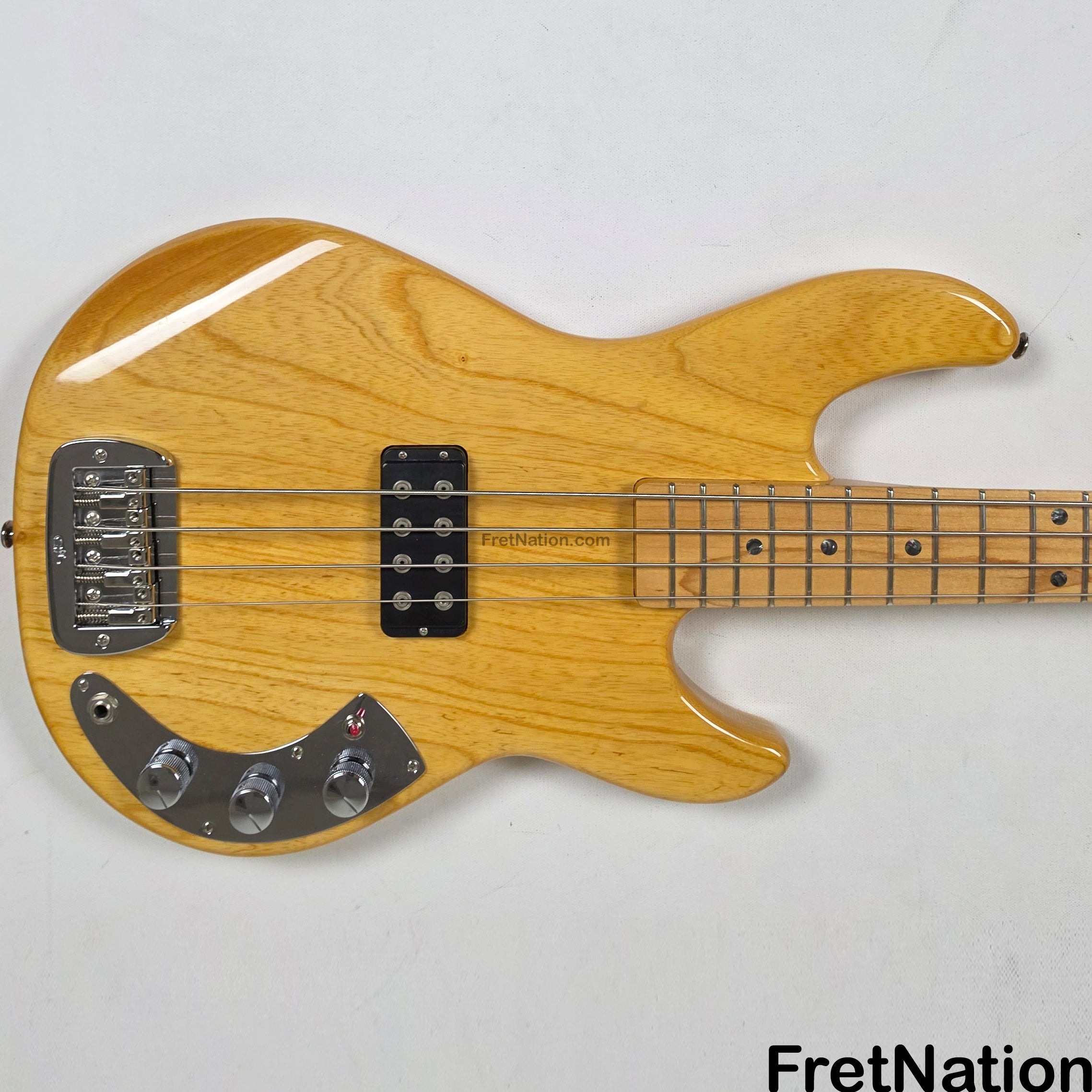 G&L CLF L-1000 4-String Bass Natural 8.54lbs CLF1805176 - Pre