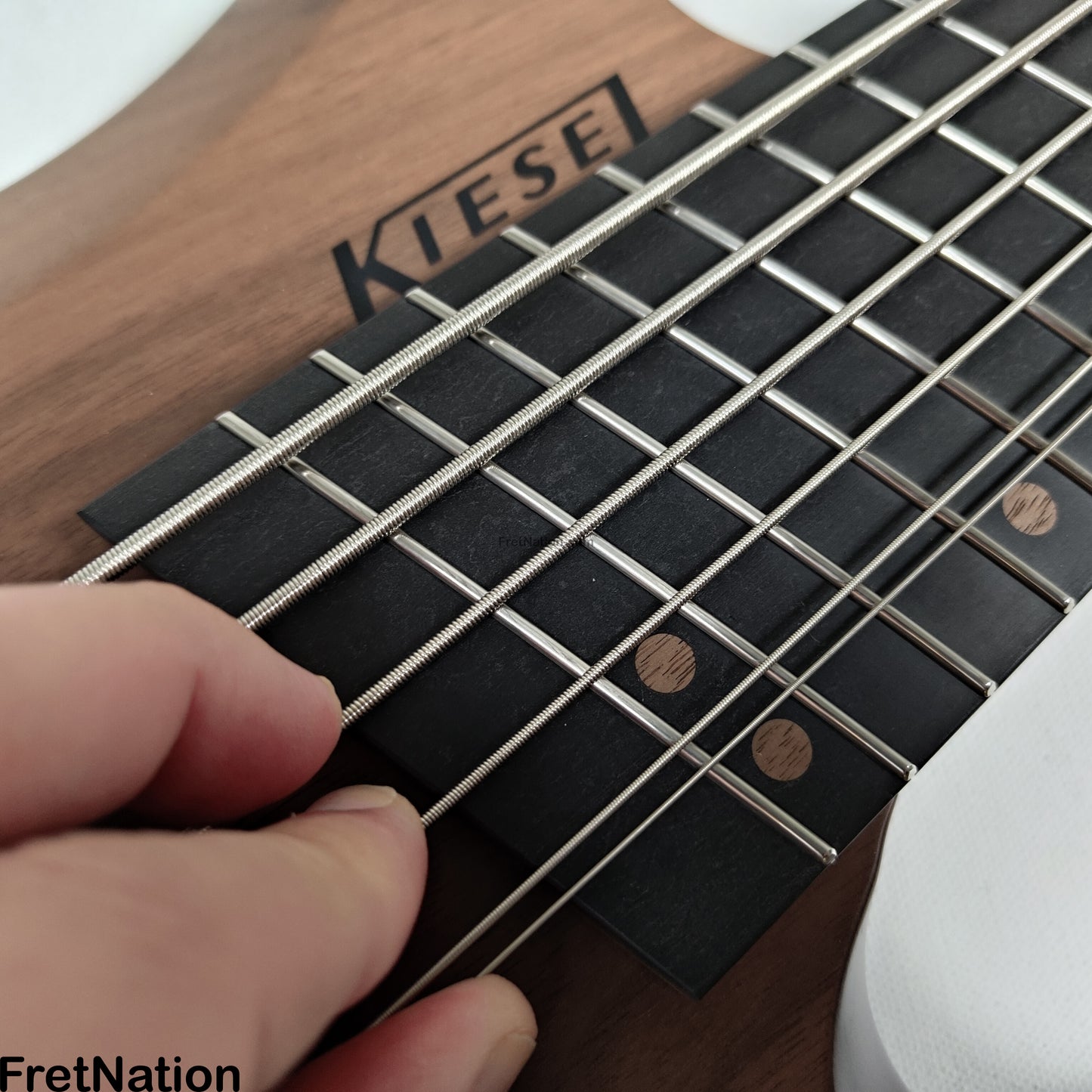 Fret Nation Kiesel O2BM6 6-String Headless Multi-Scale Bass Walnut 9.46lbs #172026 - Pre-Owned