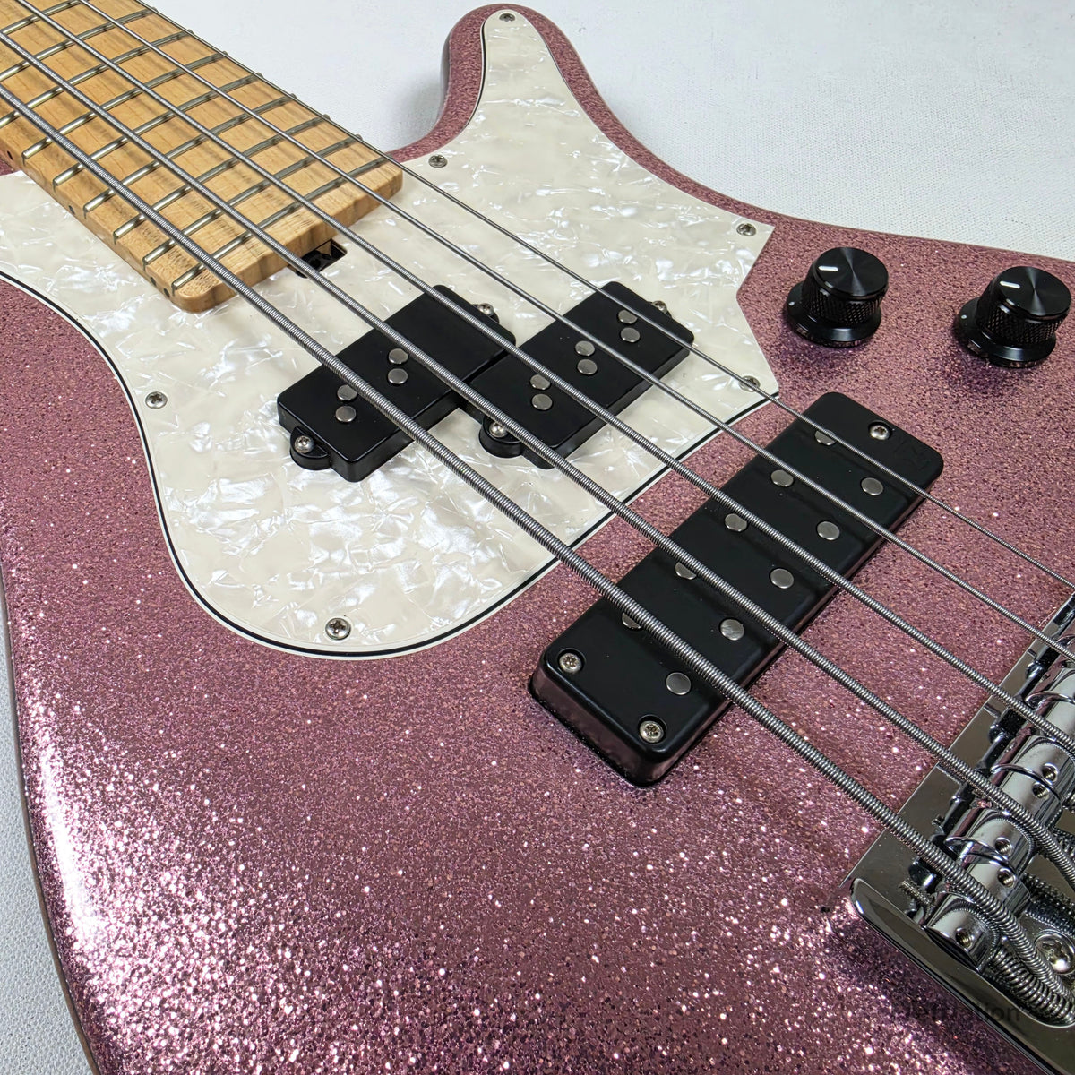 L.E.H. DeepCut 24-Fret 5-String Bass - Super Sparkle Pink 9.26lbs Pre-Owned