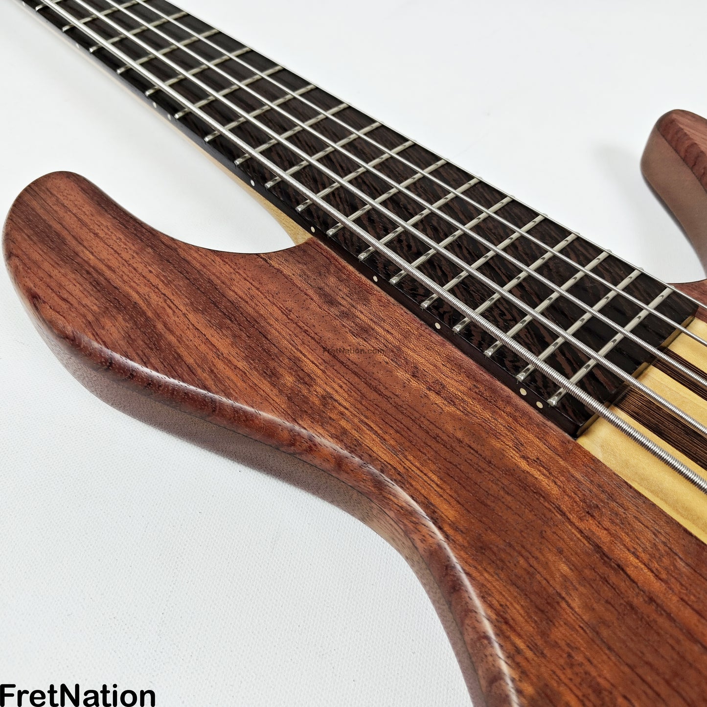 Fret Nation Mattisson Series II Custom MasterBuilt 5-String Bass '15-16 - 10.38lbs Pre-Owned