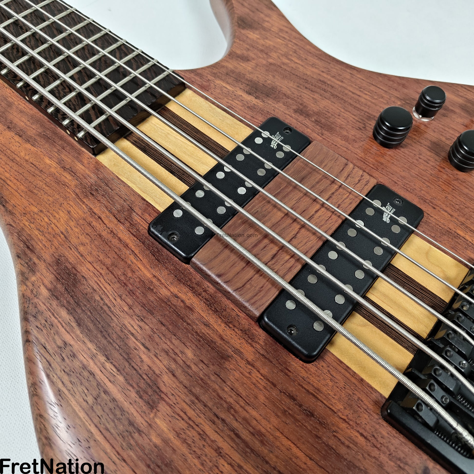 Fret Nation Mattisson Series II Custom MasterBuilt 5-String Bass '15-16 - 10.38lbs Pre-Owned