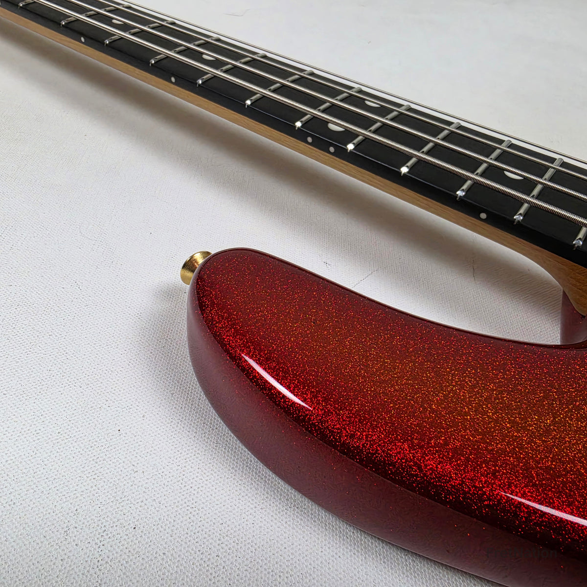 Ernie Ball Music Man StingRay Special 4-String Bass Cherry Punch SR4H 8.40lbs K05944 - Pre-Owned