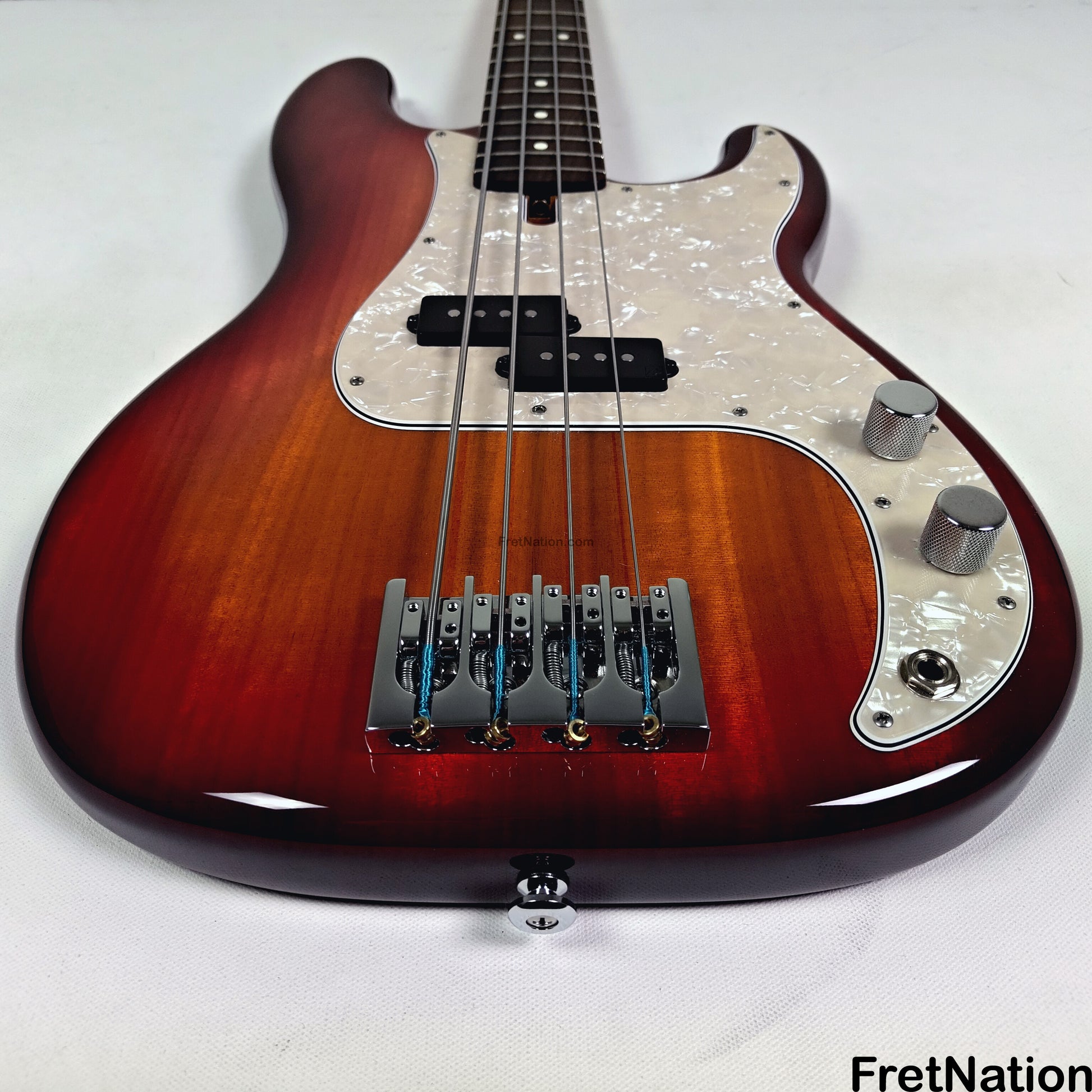 Fret Nation Nordy vP4 4-String Cherry Sunburst Bass Nordstrand NPV4 8.98lbs - Pre-Owned