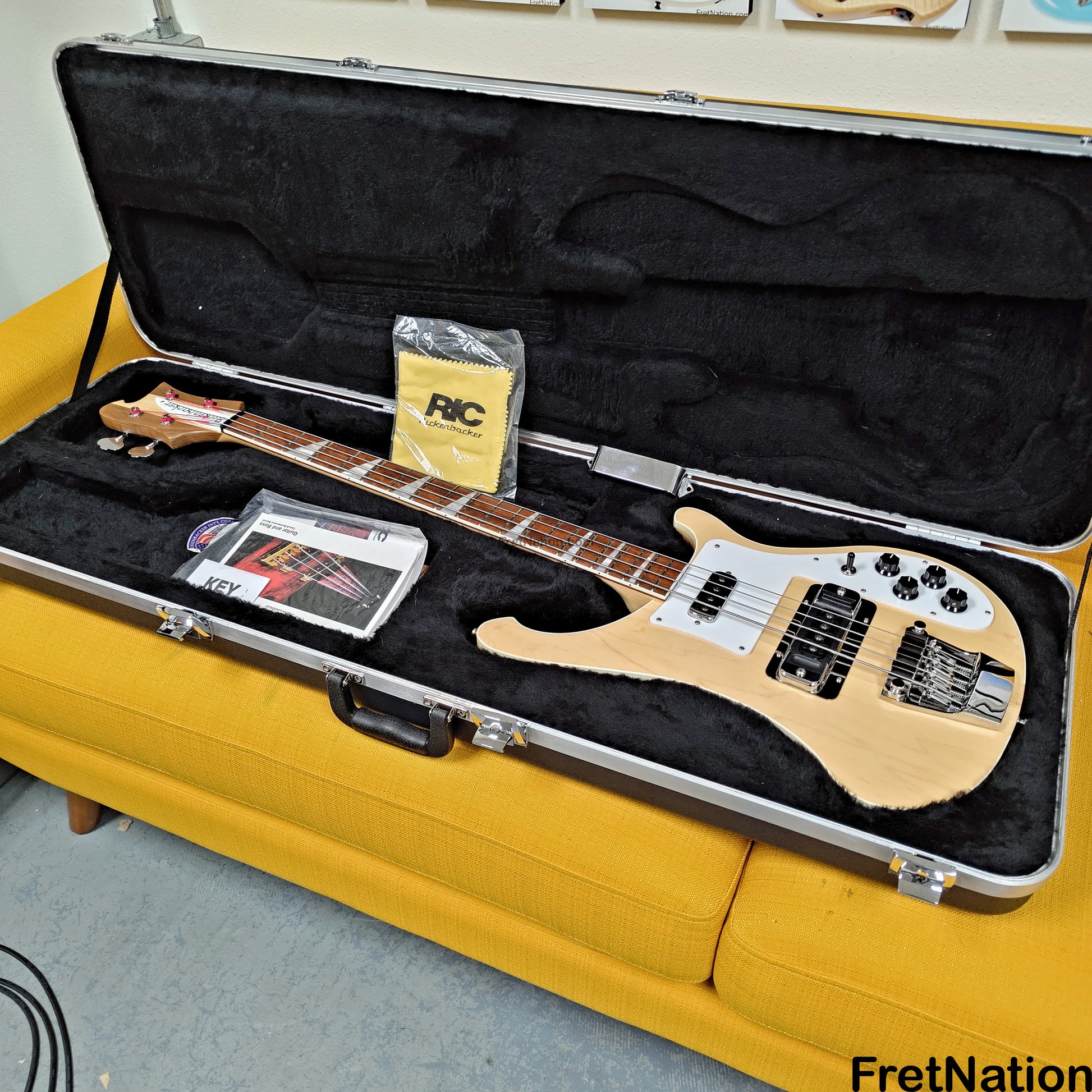 Fret Nation Rickenbacker 4003 Satin Maple Glo 4-String Bass 9.30lbs 2020 #35766-20 Pre-Owned